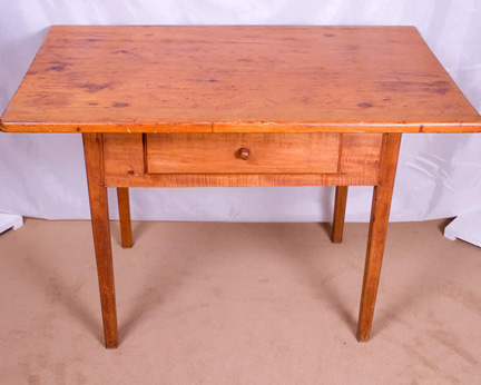 FAF4 | New England hand-plane table 